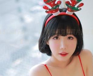 白衣少女Addielyn(에디린)，似乎连免费照片都透着一丝不寻常的魔力，快一探究竟。