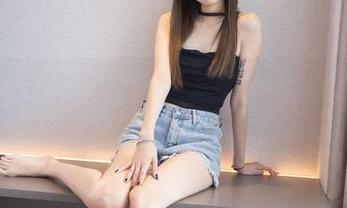BoBoSocks袜啵啵 - 私房里的裸足梦游：小甜豆的随性淘气