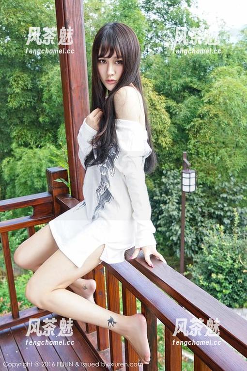 Feilin嗲囡囡-SiByl李思宁 Feilin嗲囡囡 - 要说制服诱惑,SiByl李思宁这组美图算是在线看视频的补剂,下载备用。