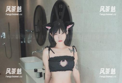 每次都想多看几遍，Hizzy(히지)的妹妹福利图包就像一颗小糖果，甜到想要品味。