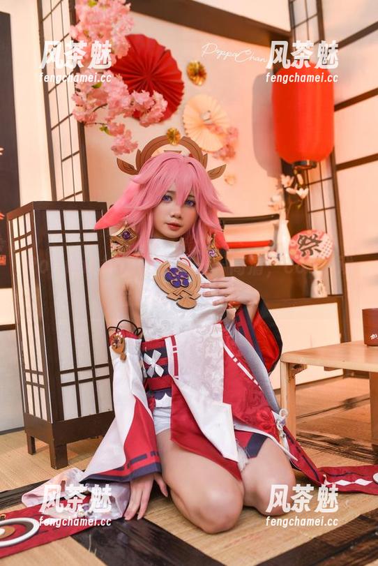 PoppaChan PoppaChan的校园——高清,cos,戏台的每一个细节!