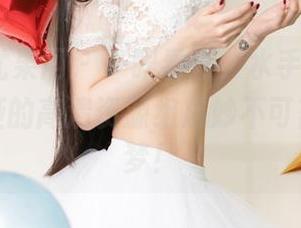 UGirls尤果网 - 一眼看去，水手服与阿依努尔瓦娅的高清资源组成妙不可言的海洋梦！