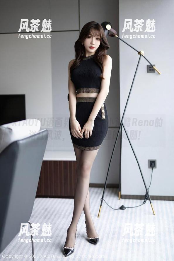 XIAOYU语画界-小海臀Rena XIAOYU语画界 - 图包:小海臀Rena的浴缸风波,一场泡泡里的闹剧!