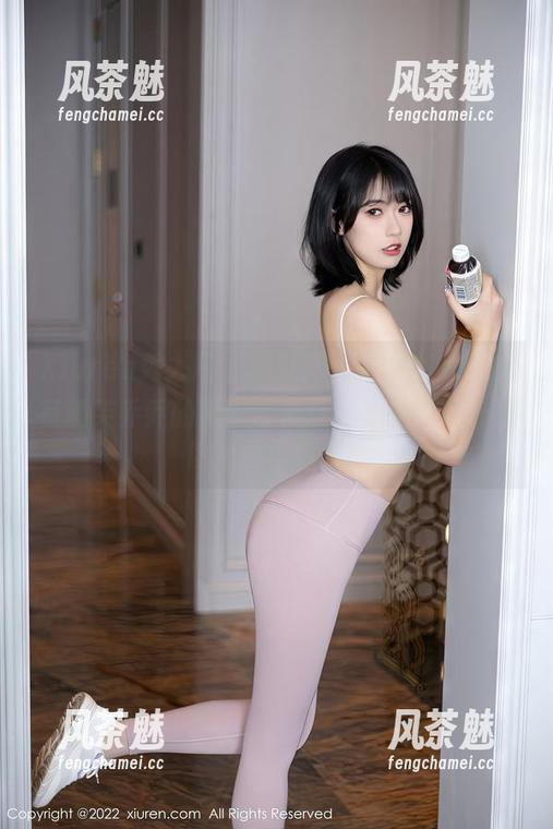 Xiuren秀人网-奶芙乔乔 Xiuren秀人网 - 我就问,谁不想免费拥有奶芙乔乔的职业装资源?直接完美升级你的职场形象!