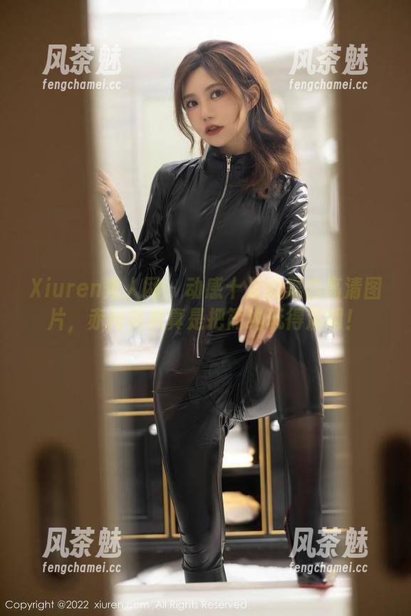 Xiuren秀人网-赤间菀枫 Xiuren秀人网 - 动感十足的黑白高清图片,赤间菀枫真是把简约玩得溜啊!