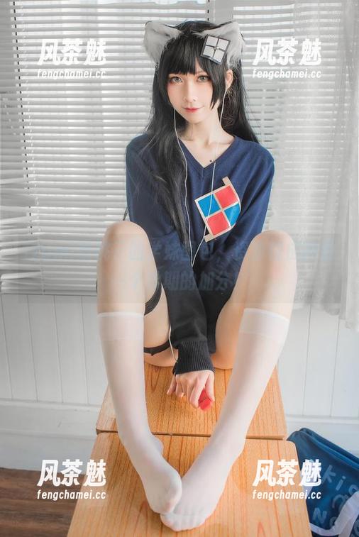izumi泉桃子 izumi泉桃子的学妹图包,资源理应得到一个学期的加分!