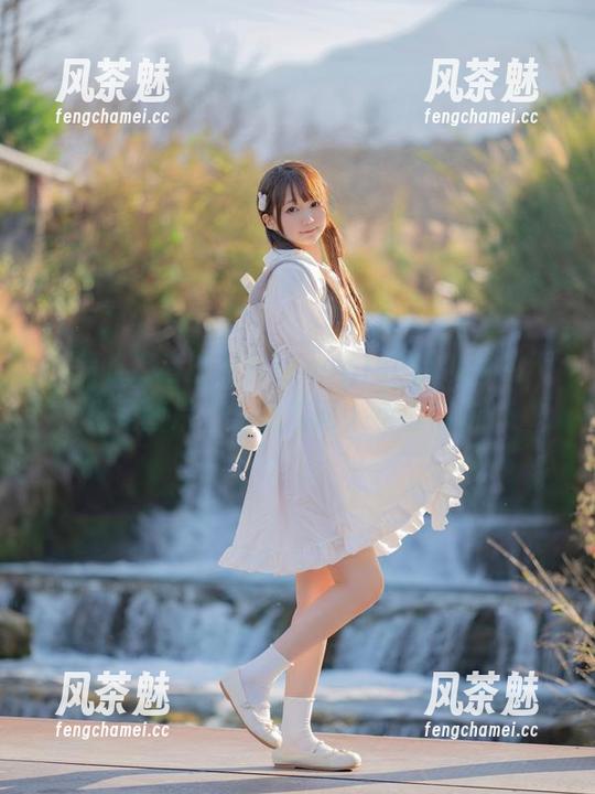 nagisa魔物喵 资源收集者的福音:nagisa魔物喵的不止是图片,玉藻前同人包真够拼!