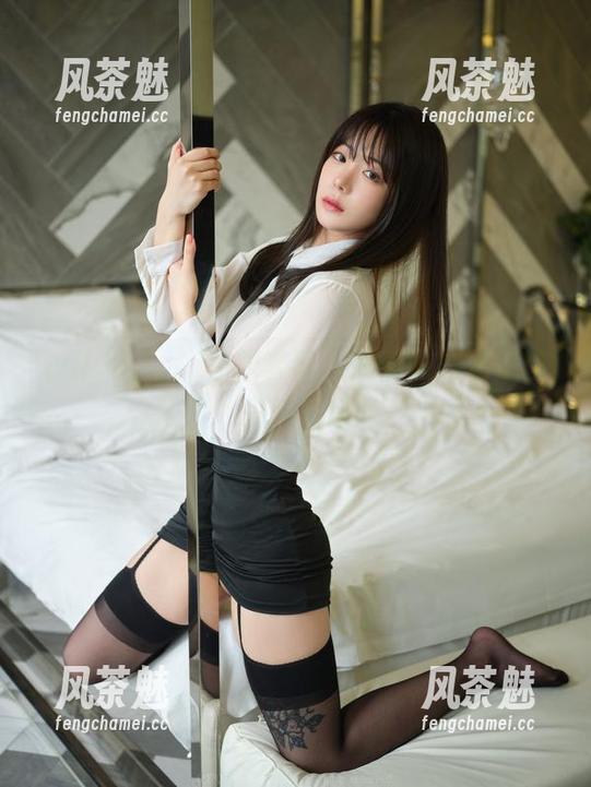 wuyo(우요)校园套图，偷偷说她才是校园风景线