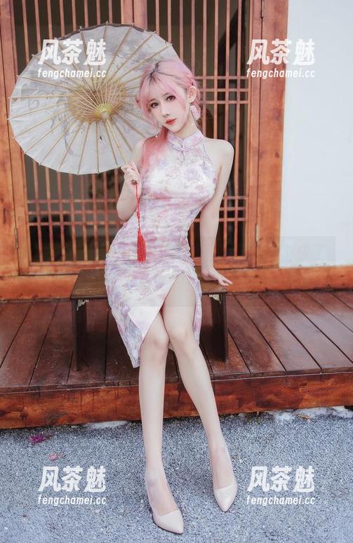 仙女月 仙女月的海边写真,原图是把夏天变成了传说,我说的你敢信吗?