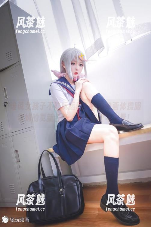 谁说女孩子不能玩运动？兔玩映画体操服穹妹的更新合集，展示甜蜜与力量！
