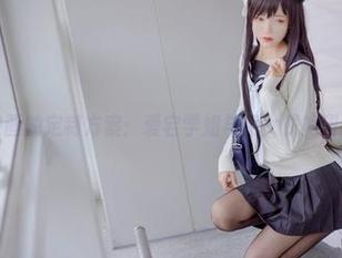 兔玩映画的定制方案：爱宕学姐与兔女郎的甜蜜碰撞