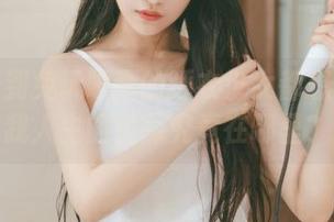 每次看到兔玩映画的睡衣少女都想自问：我人生的选择究竟在哪里？