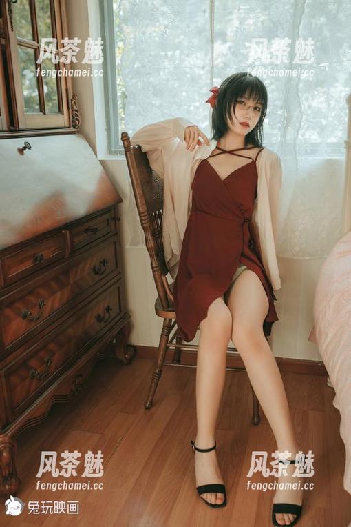 兔玩映画 兔玩映画:黑丝牛仔裙精灵,网盘里等着你去下载哦!