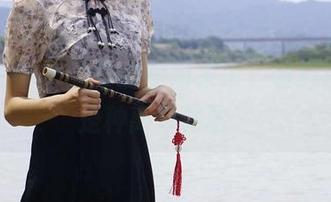 初夏女神 - 柒柒的美图来了，粉红回忆也是种离奇体验～
