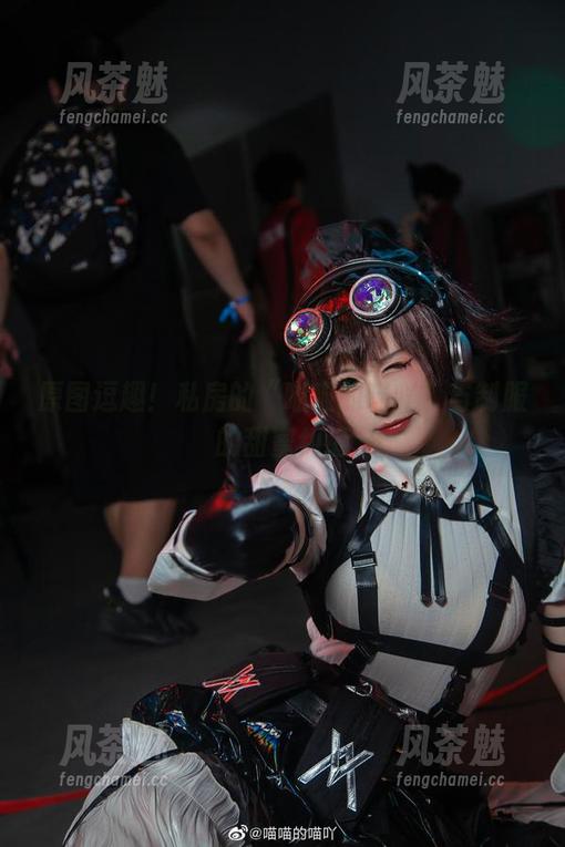 原图逗趣！私房的“喵喵的喵吖”与制服的甜蜜纠缠