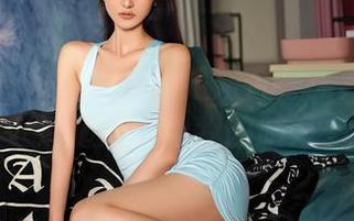 嗲囡囡 - 雅茹老师的姐姐合集：大姐大气派随意搅动我的脑海
