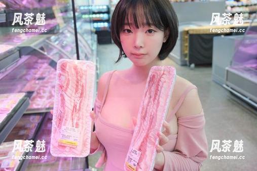姜仁卿(강인경)的比基尼套图：一场夏天的“小欢喜”