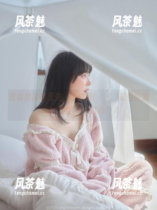 透明和妆容无关，姜仁卿(강인경)美图引发的‘全透’大讨论！
