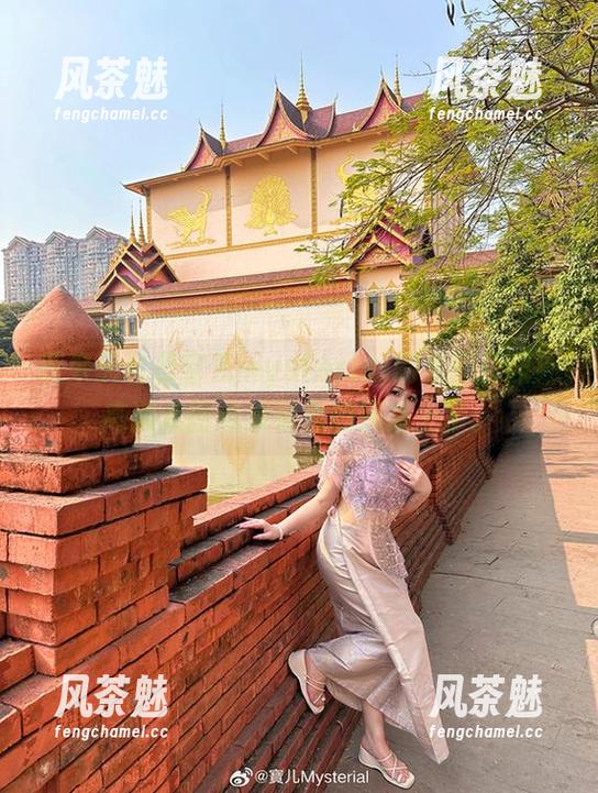 宝儿mysterial 原来天台是宝儿mysterial的私密花园!高清美图流浪到我的屏幕上了。