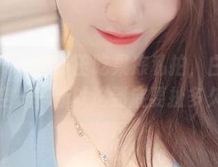 微密圈 - 一波小玉吃果冻私拍,白色蕾丝镂空——所以这到底要扯多久?