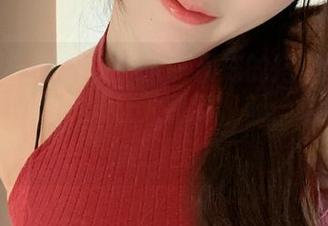 微密圈 - 眼镜和小玉吃果冻的搭配如此奇妙，原图的效果让人感到，额，这也太随意了！