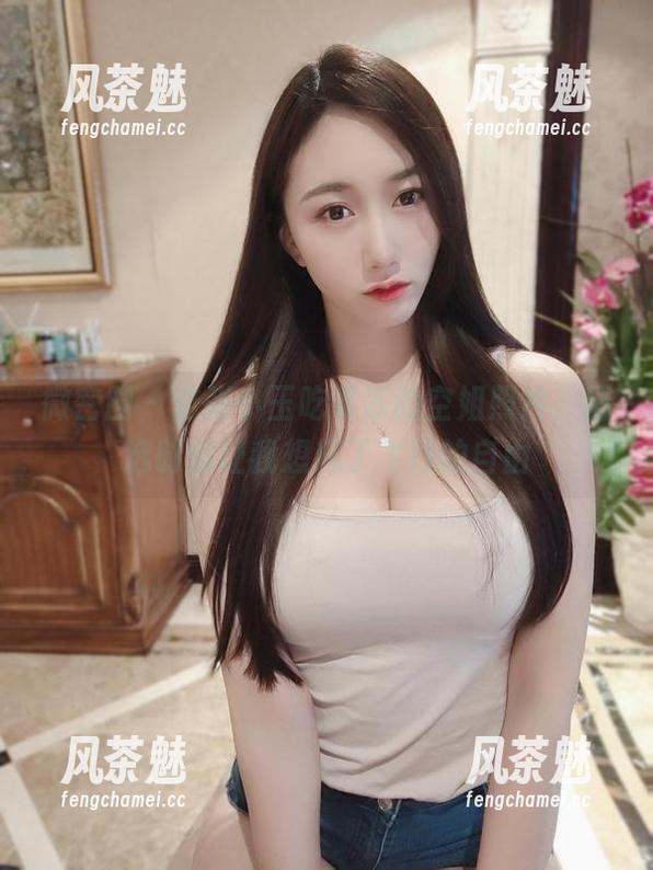 小玉吃果冻 微密圈 - 这张小玉吃果冻的空姐照片,精选时刻让我想起了飞行的自由