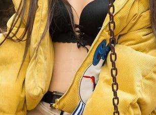 尤果网 - 信悦儿、豹纹与无圣光：美图里悄悄藏了灵魂？