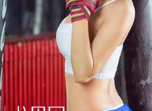 尤果网 - 如果白衬衫会说话，它肯定会感谢黛蓓琪把我带到了这里