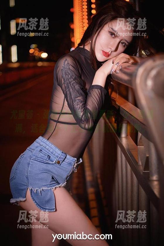尤蜜荟-张茜茹 尤蜜荟 - 张茜茹的新美图更新,少女感满满,适合每一个正在看手机的你我他。