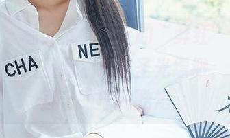 尤蜜荟 - 看完龙女宝宝的“鲜红”美图,稍微有点被晃到,没有圣光缥缈,但有种直击眼球的酷炫。