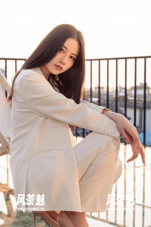 年年Nnian 年年Nnian,这一年又见美腿,高清图库,腿迷们必看!