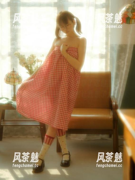 哎呀，福利想着给大家分享了这组护士主题的幼水铃衣图片，居然让我想了太多…