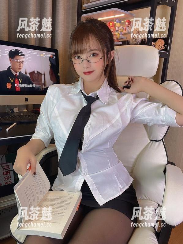 张思允nice 微密圈 - 照片里小心驾驶!张思允nice的水手服竟让我想到了求生欲满满的海上影像!