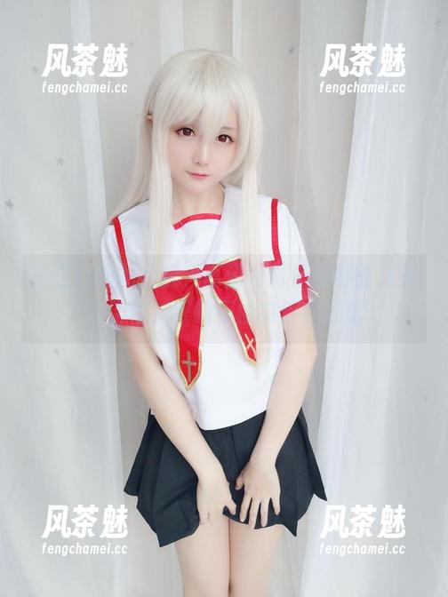 星之迟迟 星之迟迟的美腿,高清写真里的腿部线条太到位,眼睛不由得停在那里