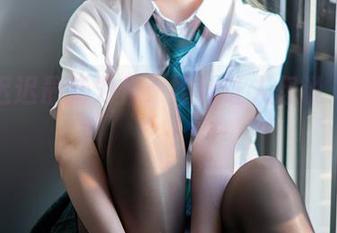 星之迟迟最新力作:婚纱让人想说‘爱宕’!