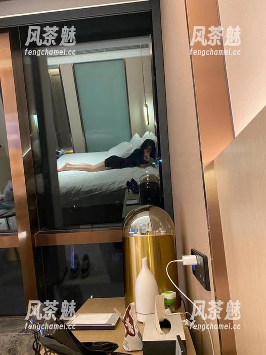 林子琳喵 微密圈 - 林子琳喵在线,高清少女风,像极了昨天的那场野餐…只是没带食物?