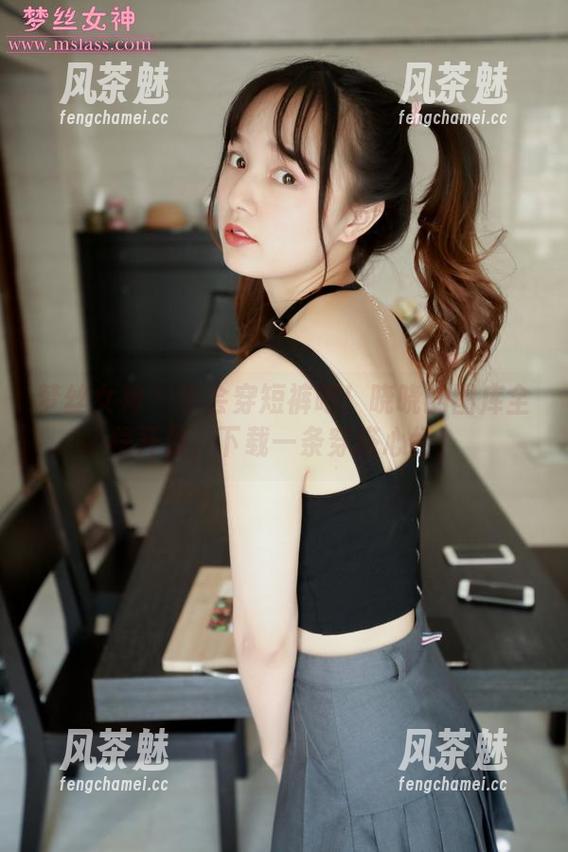 梦丝女神-晓晓 梦丝女神 - 学会穿短裤吧!晓晓的图库全程开放,下载一条穿搭心经!