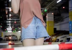 梦丝女神 - 这种高清花月舞眼镜图包,让我小心翼翼地想,把画面挂到墙上…可能要纠结一阵。