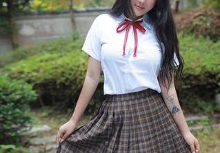 模范学院 - 艾莉Evelyn短裤大赏——高清合集，觉得买双鞋就能搭了？