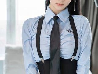 秀人网 - 要不要发出‘女神’的气场？娜露Selena最新作品集来助攻！