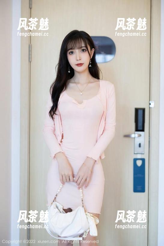 秀人网-徐莉芝Botty 秀人网 - 居家宅家尬聊,徐莉芝Botty最新作品给你不一样的放松体验!