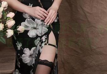 秀人网 - 沐子熙V的夏日写真，给这季节也添了些小火花是不是？