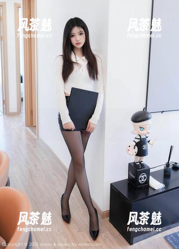 秀人网-葛征Model 秀人网 - 全套护士造型!葛征Model的图包让你想看又不敢看!