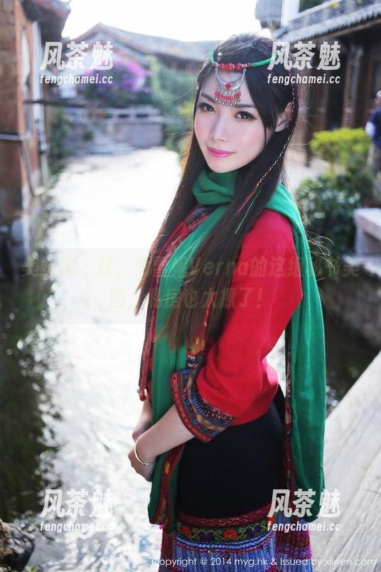 美媛馆-刘雪妮Verna 美媛馆 - 哇,刘雪妮Verna的这组秘书美图,私房也太撩了!
