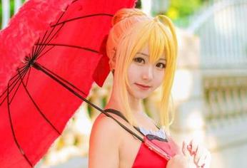 黑川的兔女郎集锦,期待中的獒犬搭档会出现吗?